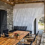 Acron Paros *