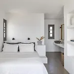 Acron Paros *