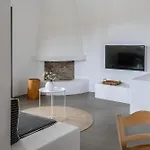 Acron Paros