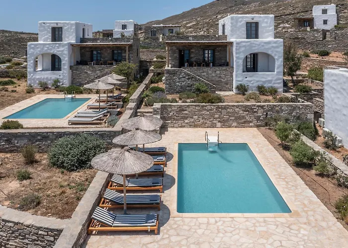 Acron Paros * Kolympithres